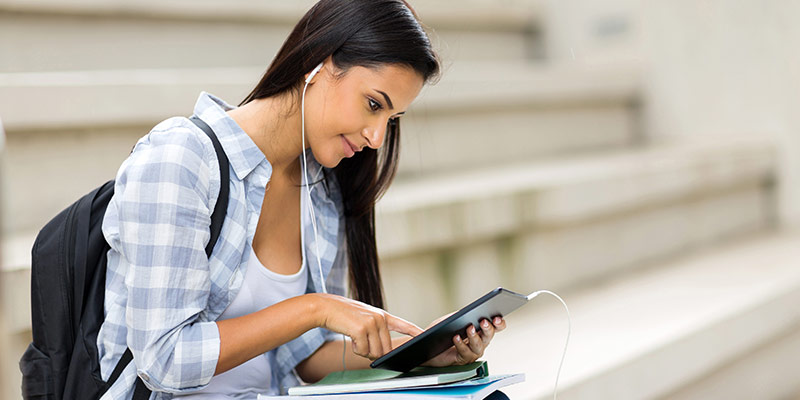 Article Image Five Schools that Offer Scholarships to International Students