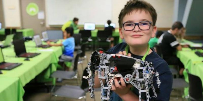 Article Image U.S. Summer Camps: Learn a New Skill, Improve Your English and Explore the USA